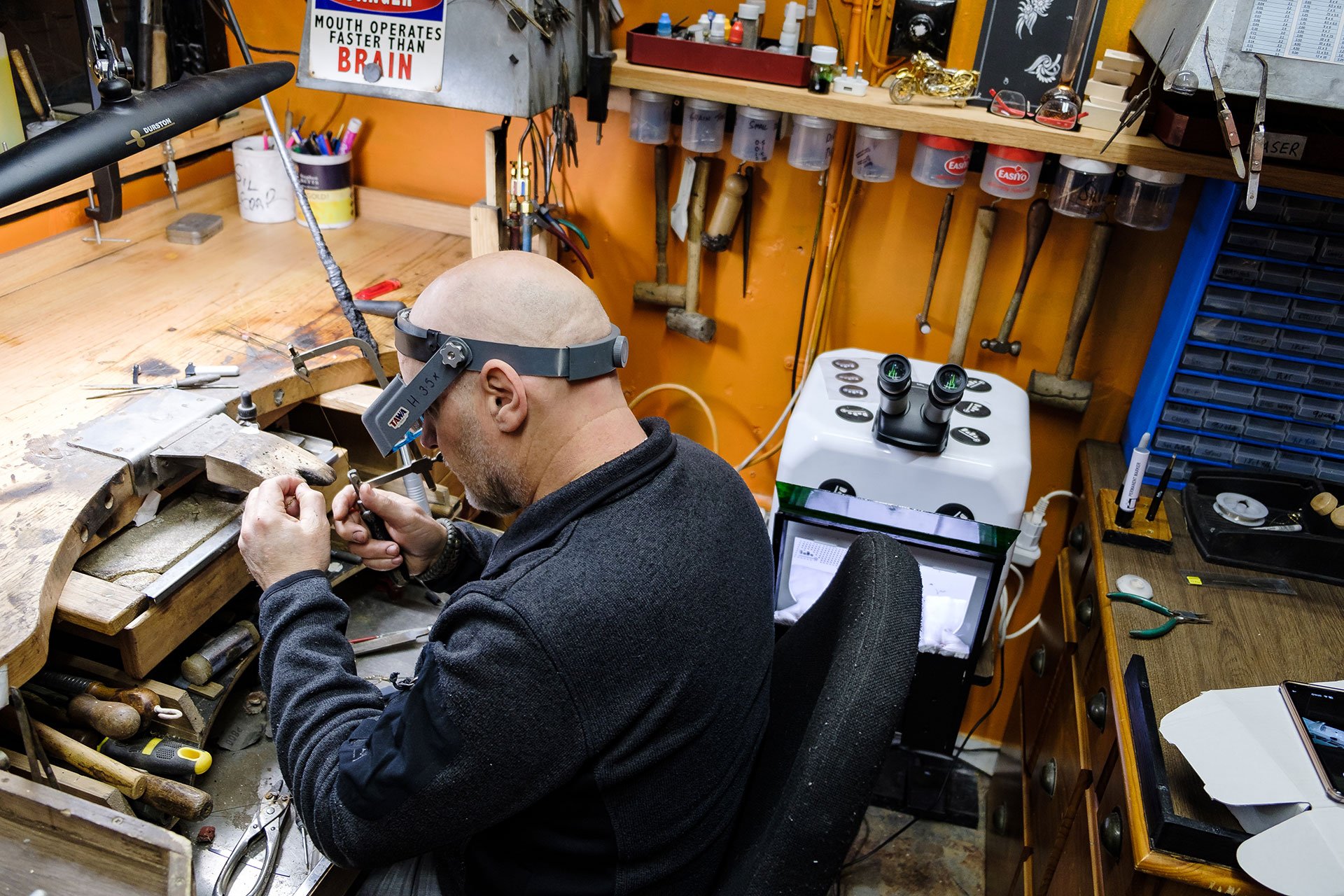 An insight into the reality of laser technology: upgrading a jewellery workshop from the compact DaDo to the top model MegaHIT Laser Welder in the UK